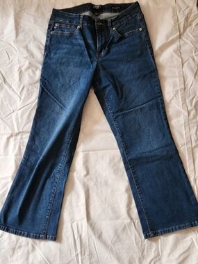 Chaps Bootcut Cropped Jeans in Deep Blue Denim Size 8/29